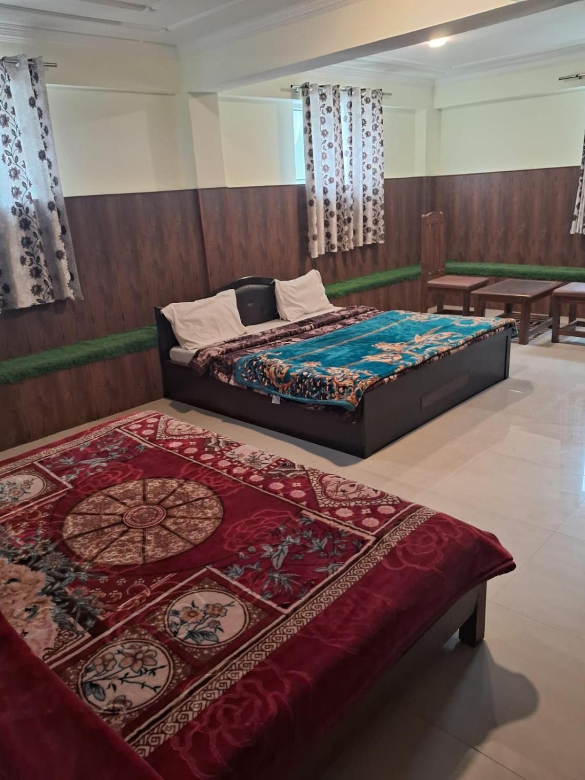 Guest house Solitaire Srinagar (Jammu and Kashmir)