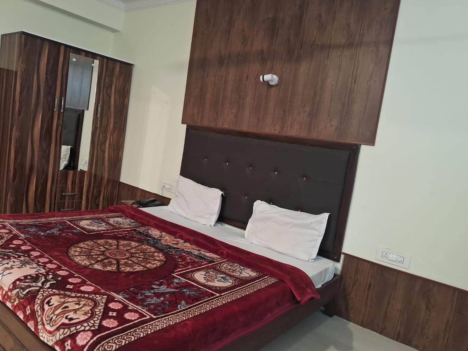 Guest house Solitaire