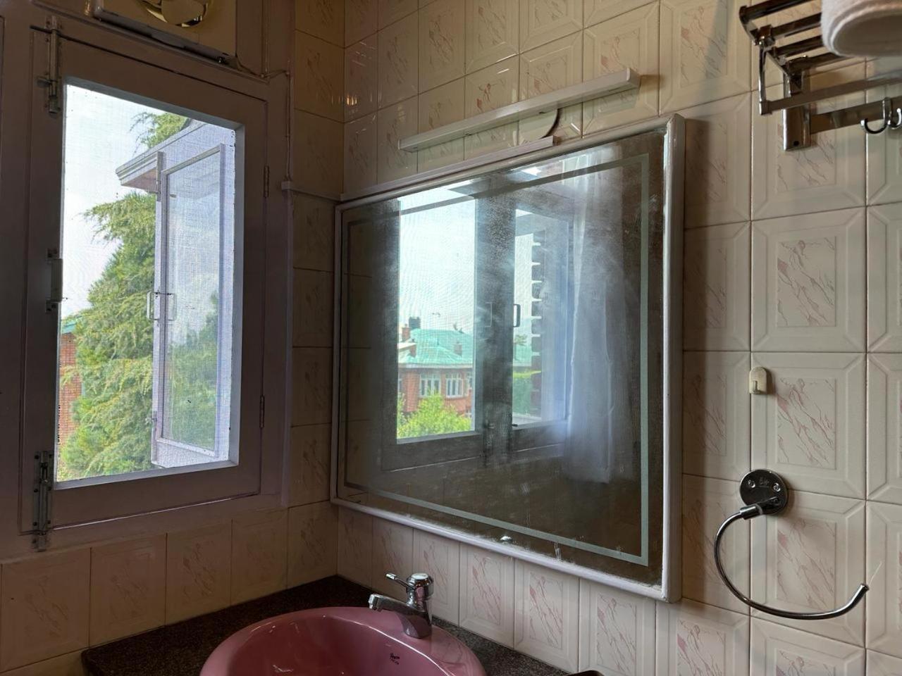 Redwood Guest house