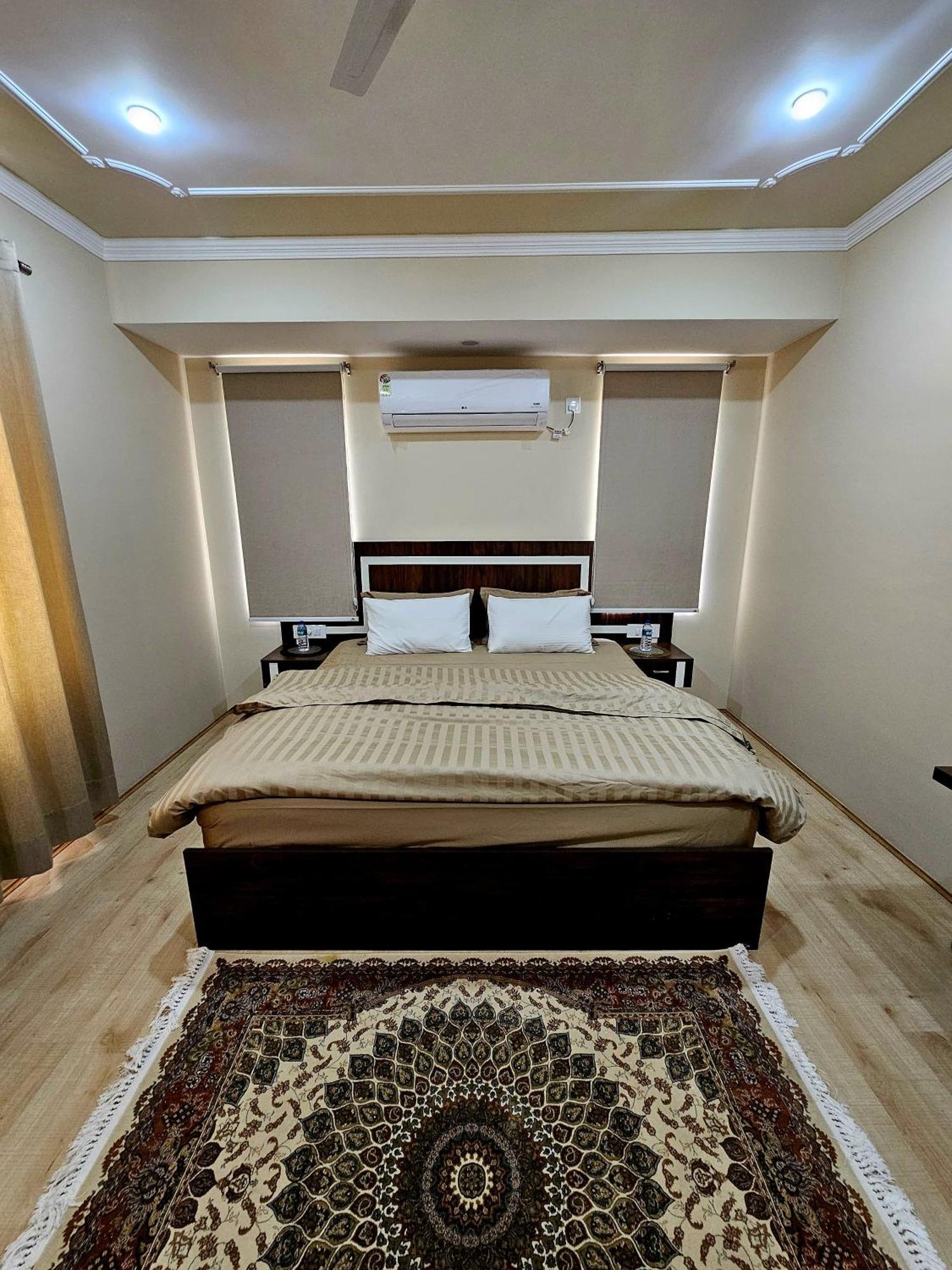 Duas Residency
