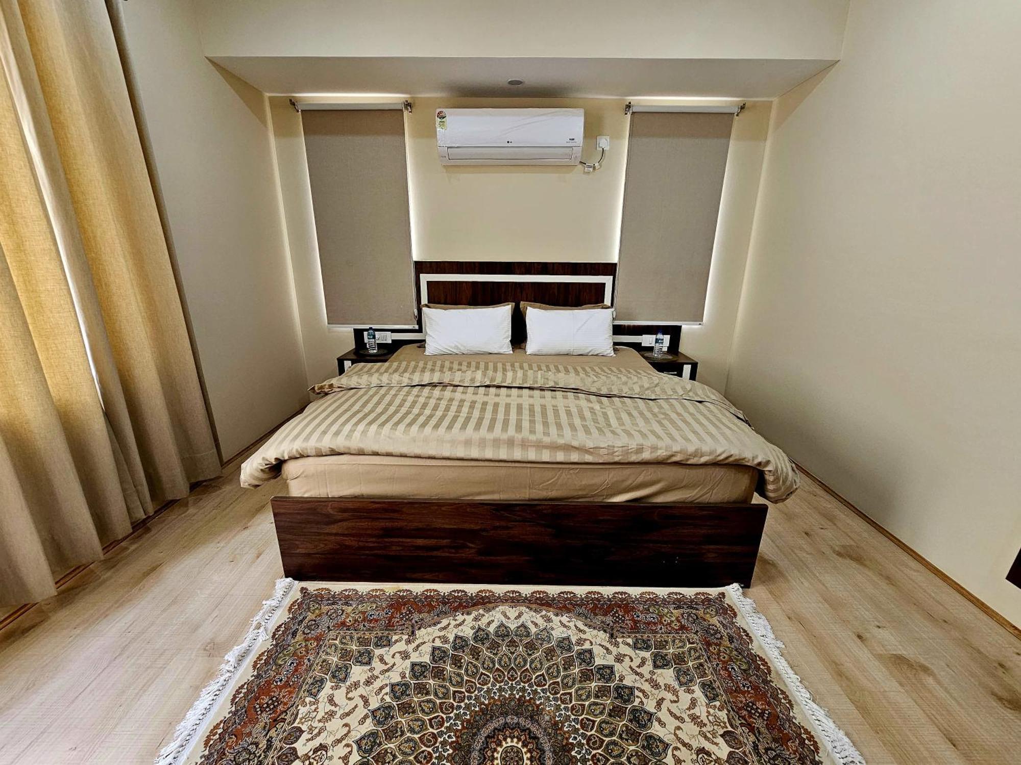 Duas Residency 4* Srinagar (Jammu and Kashmir)