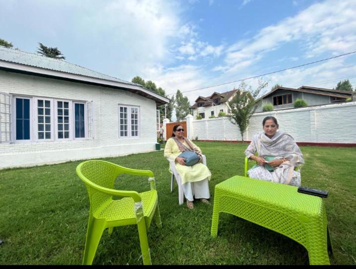 Gilan Holiday home *