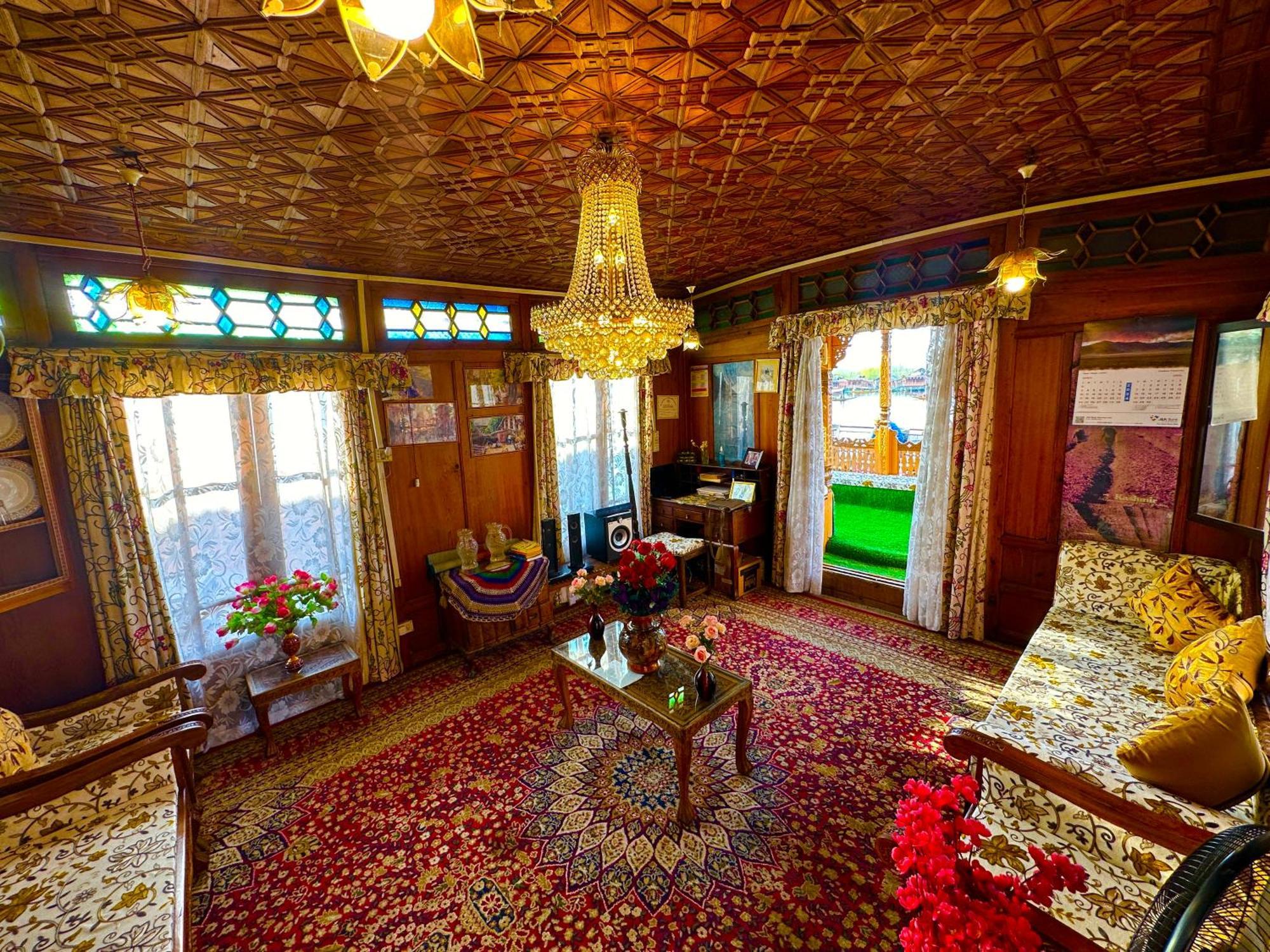 Palace Group Of House Boats Srinagar (Jammu and Kashmir)