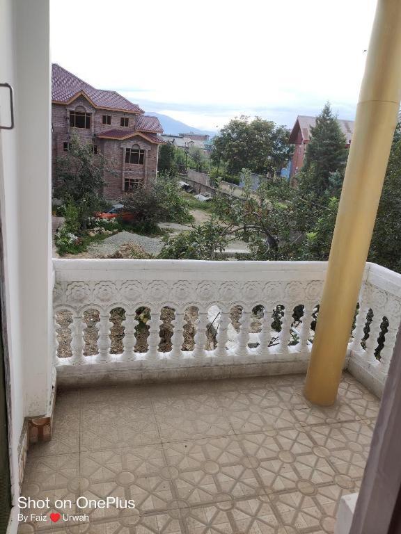 O The Ayra Homestay Apartment