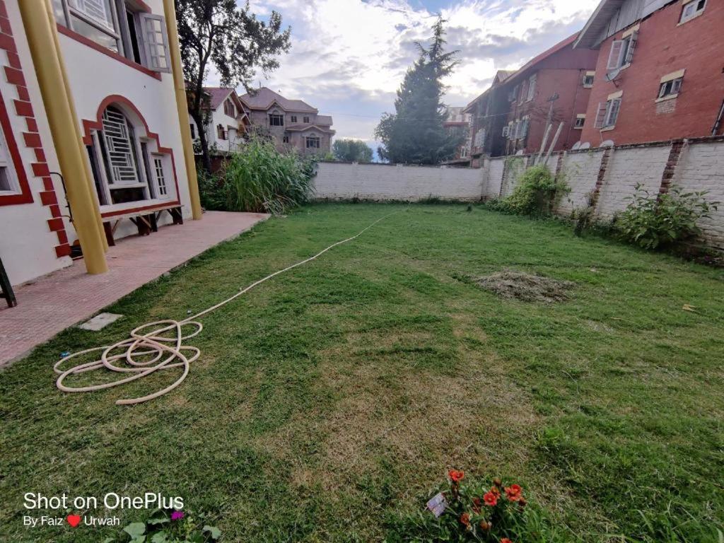 O The Ayra Homestay Srinagar (Jammu and Kashmir)