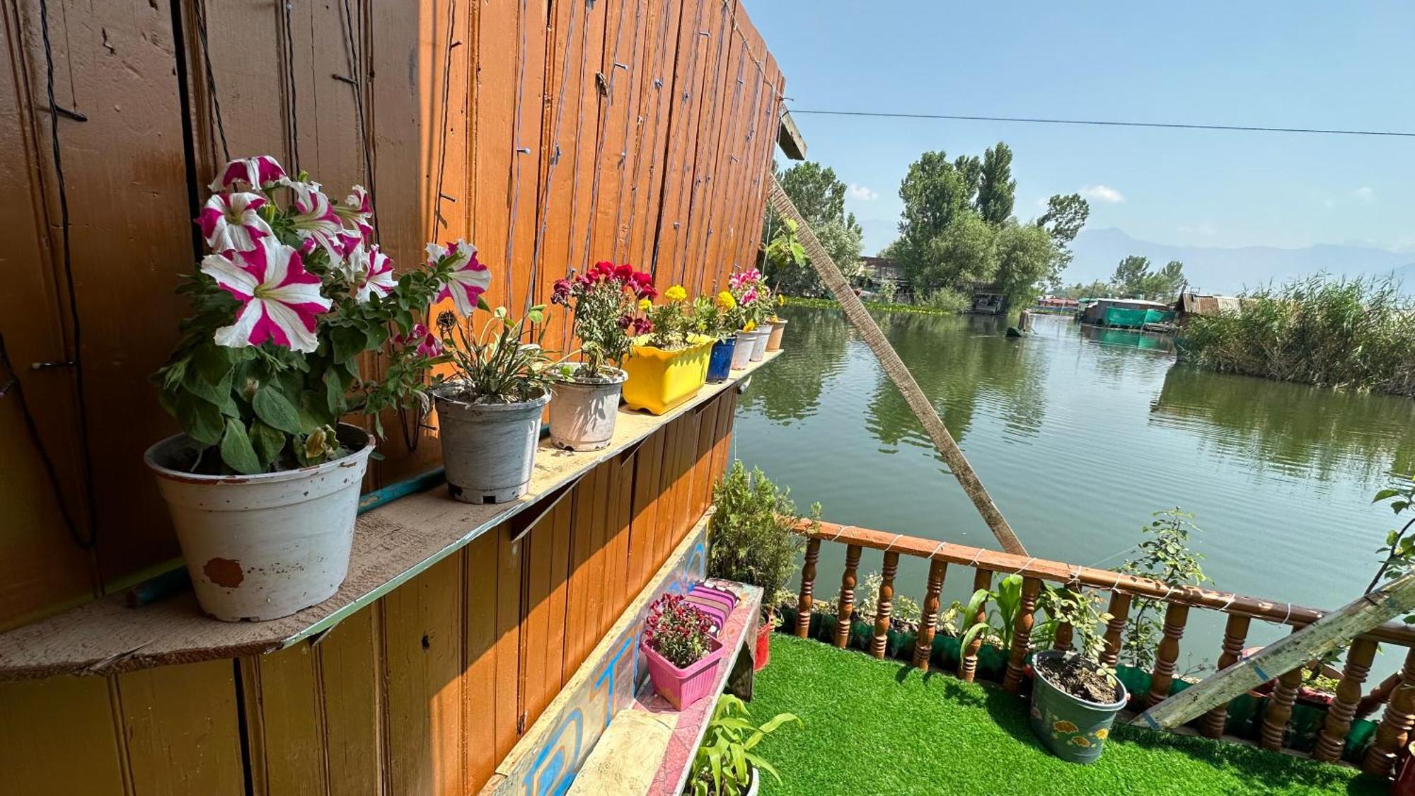 Farooq Biloo Palace Botel Srinagar (Jammu and Kashmir)