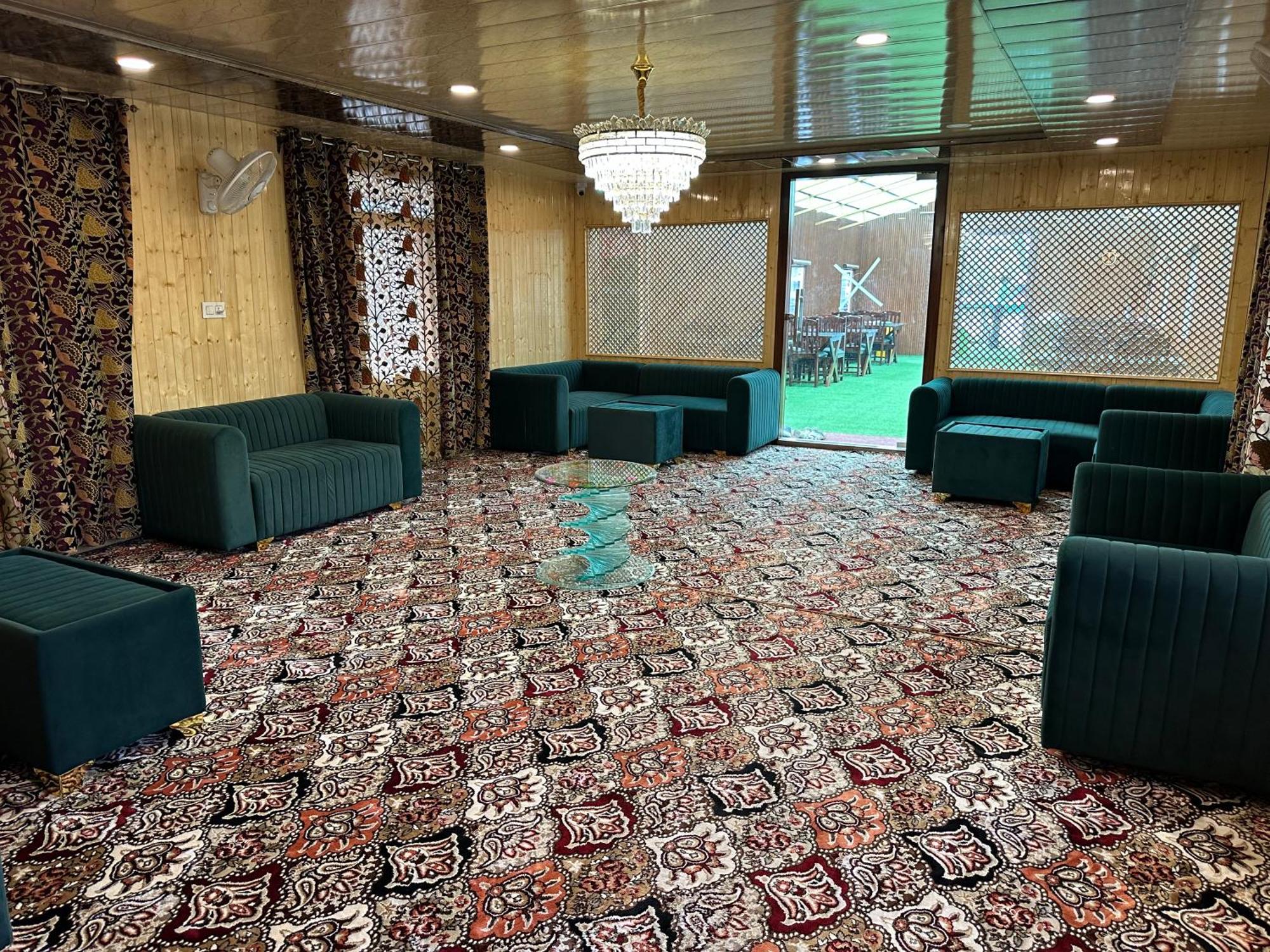 The Heritage Safina Group Of Houseboats * Srinagar (Jammu and Kashmir)