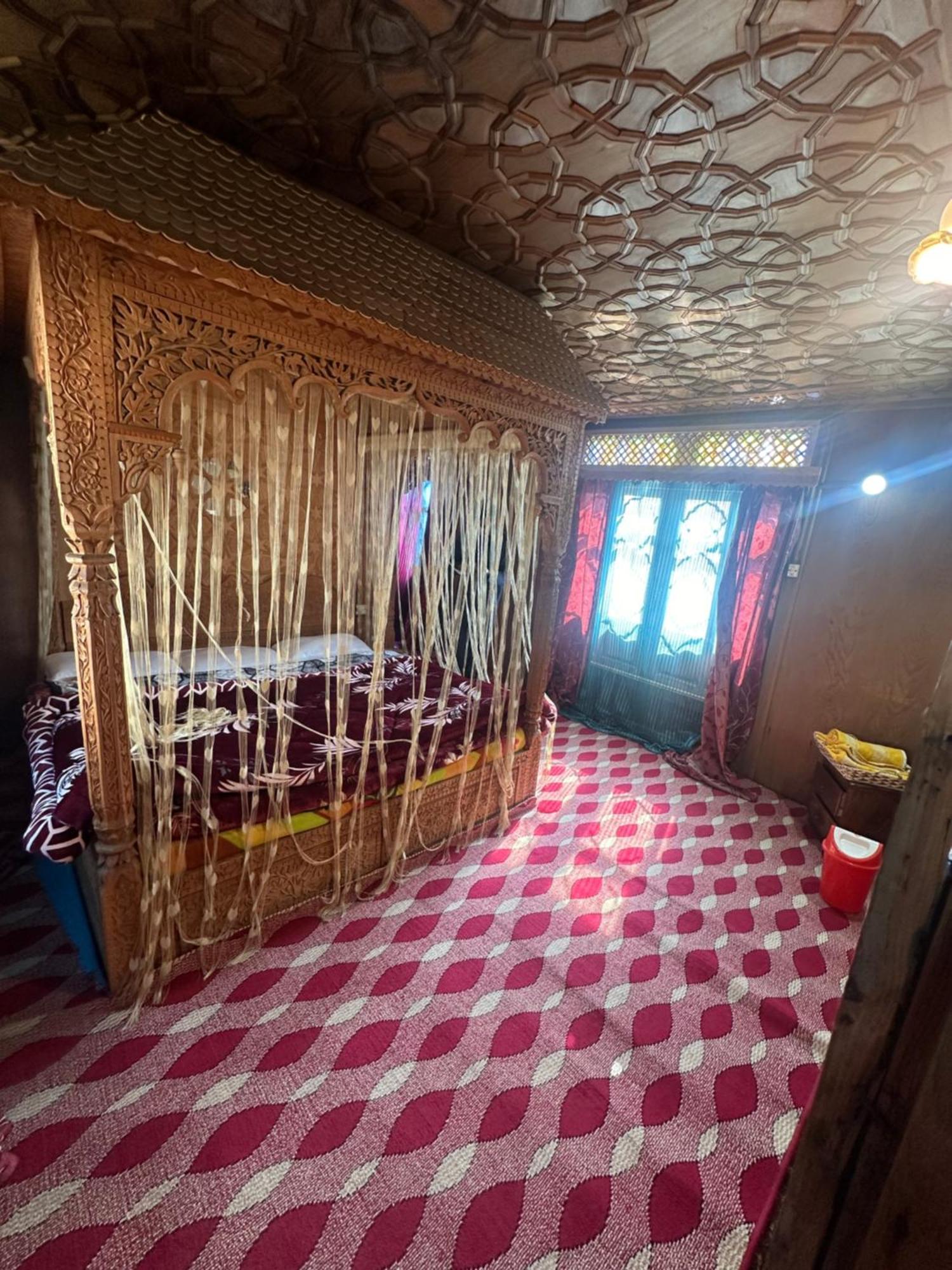 Apartment The Heritage Safina Group Of Houseboats *