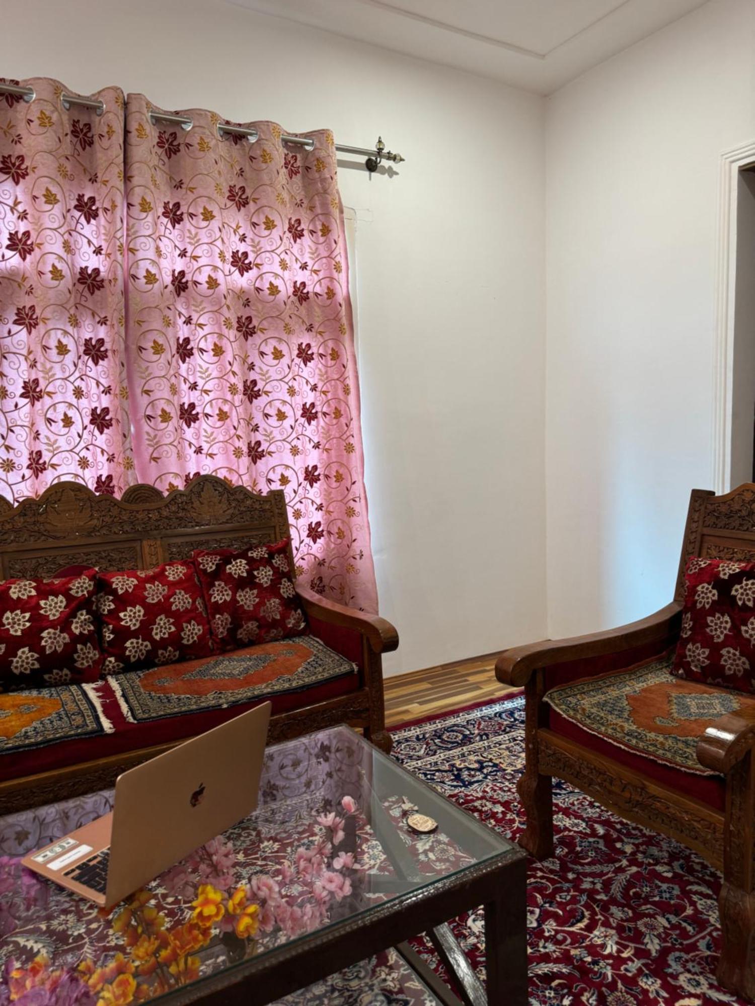 Homestay Shesh Bagh Boutique Luxury Retreat *