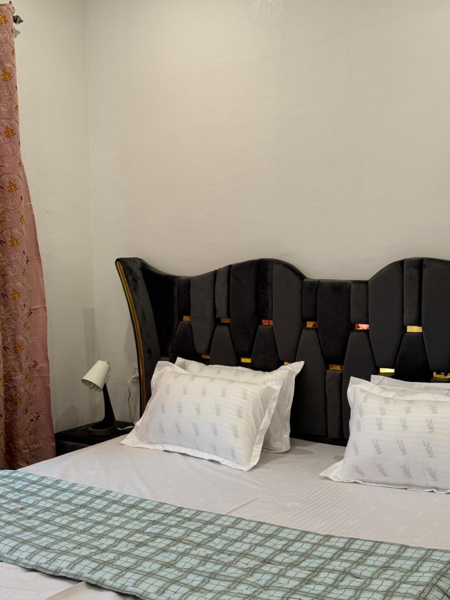 Shesh Bagh Boutique Luxury Retreat Homestay *