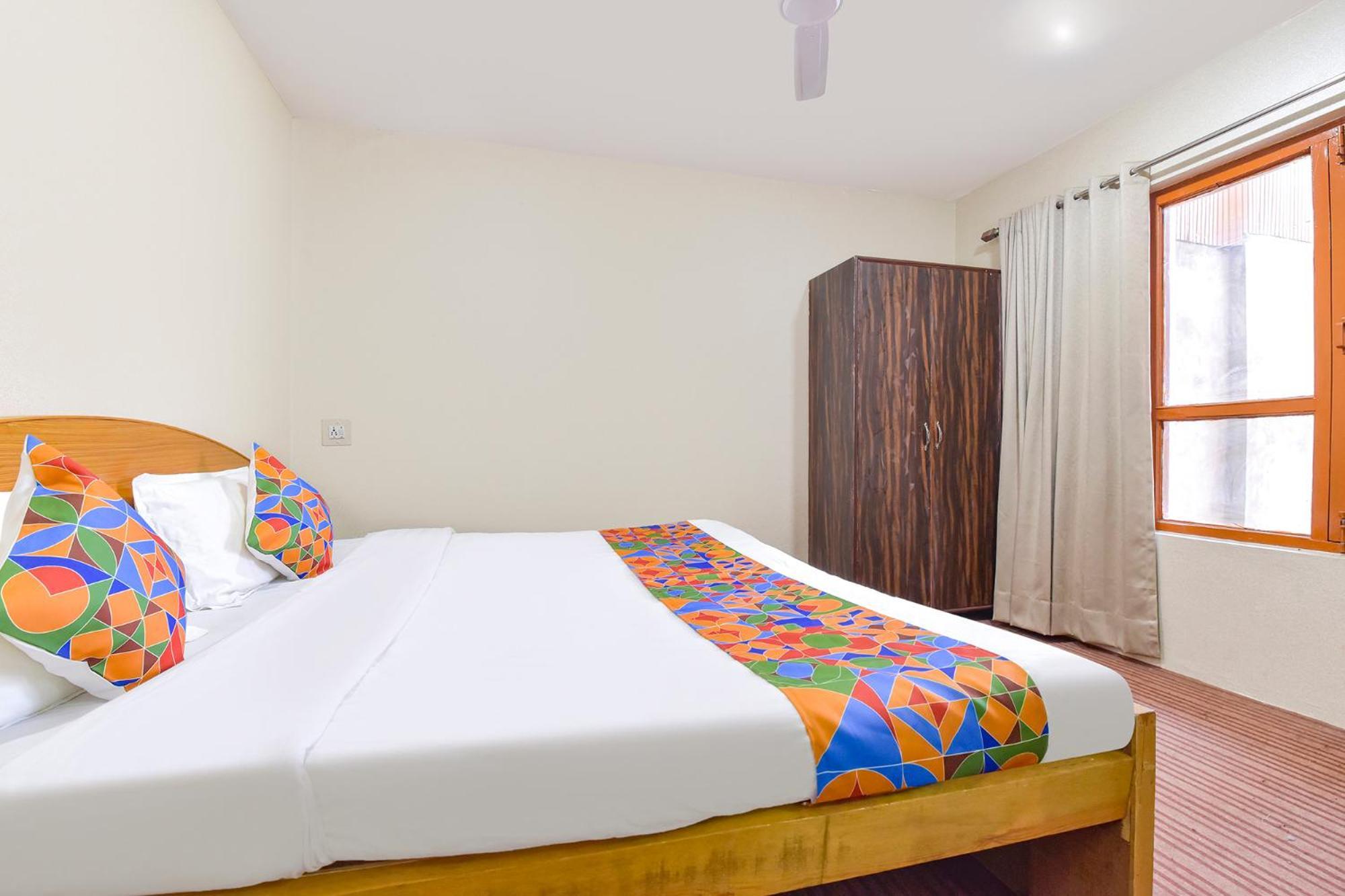 Fabhotel The Legend Residency Hotel