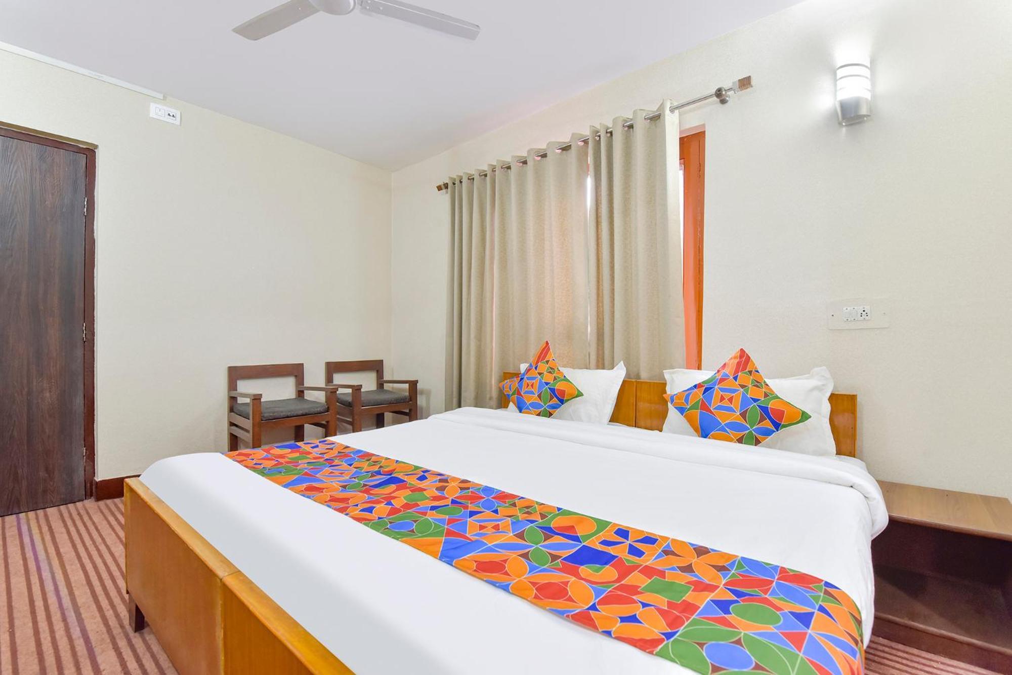 Hotel Fabhotel The Legend Residency 2*