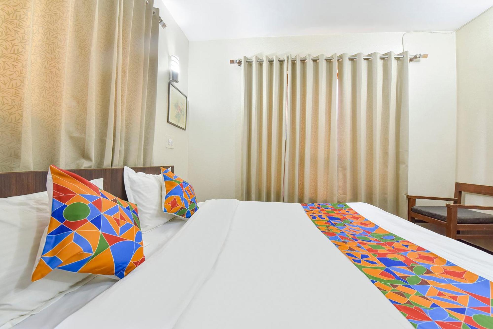 Fabhotel The Legend Residency Hotel