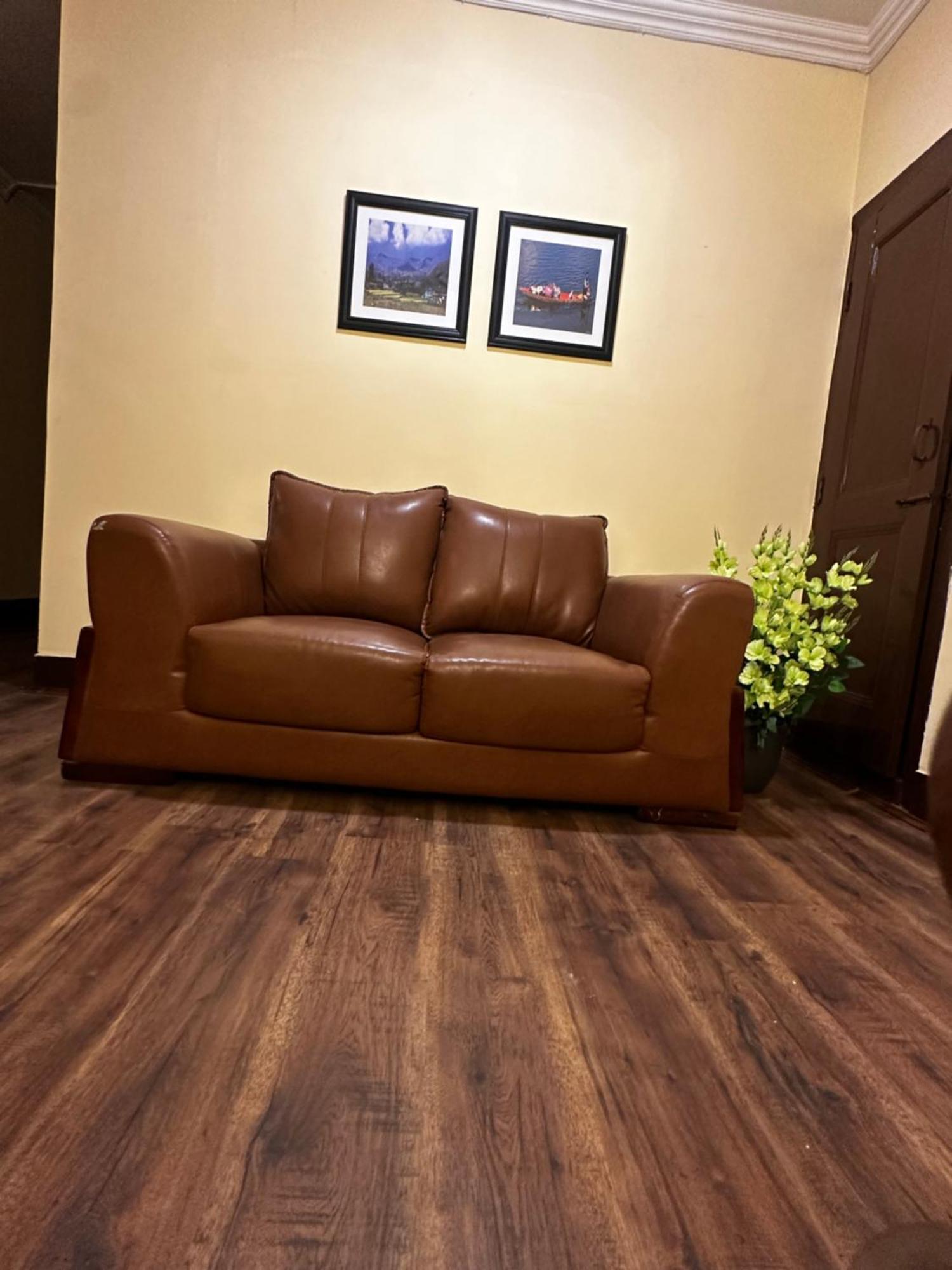 Luxury Escape - Dilan Residency Villa Srinagar (Jammu and Kashmir)