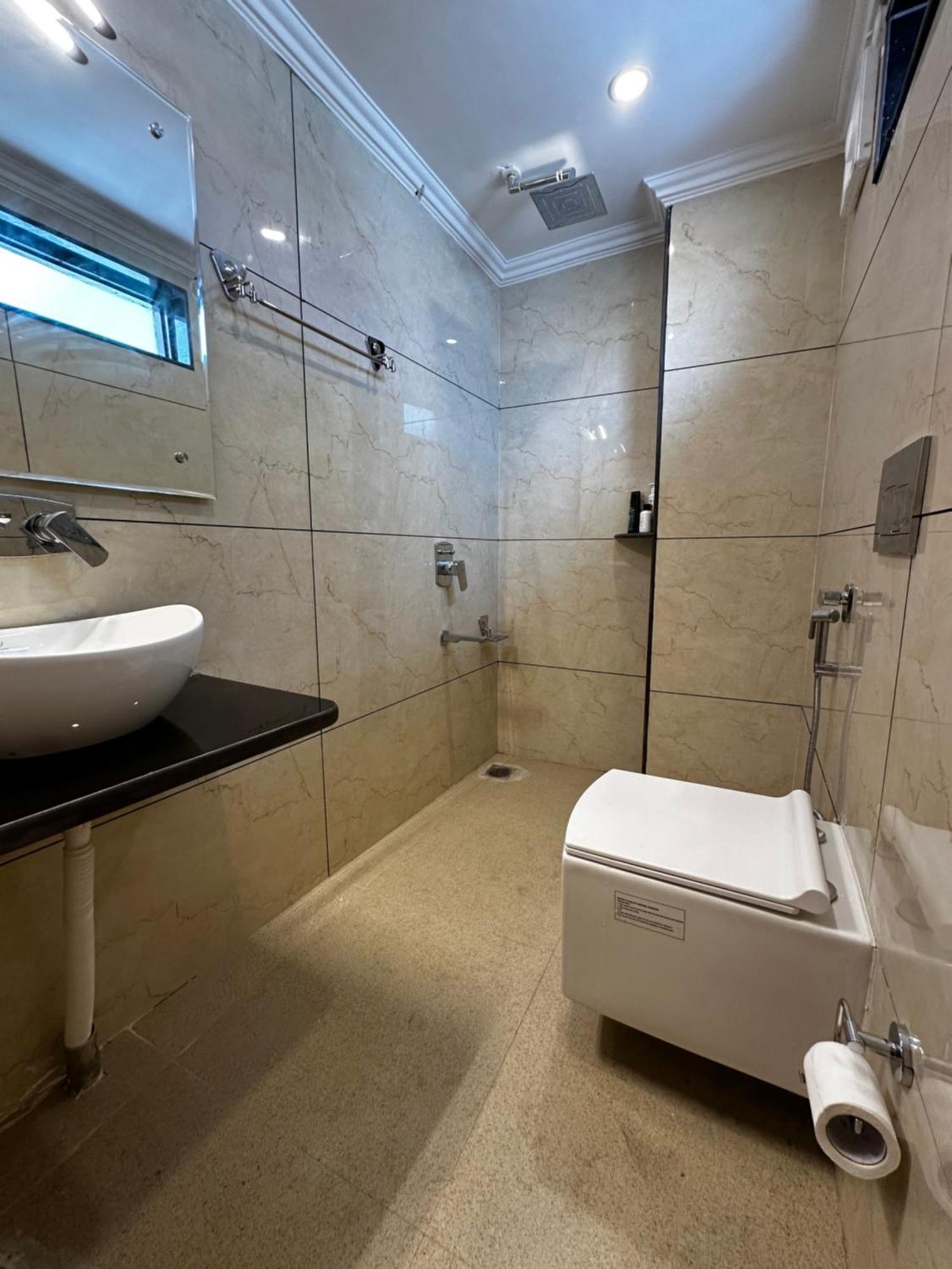Villa Luxury Escape - Dilan Residency
