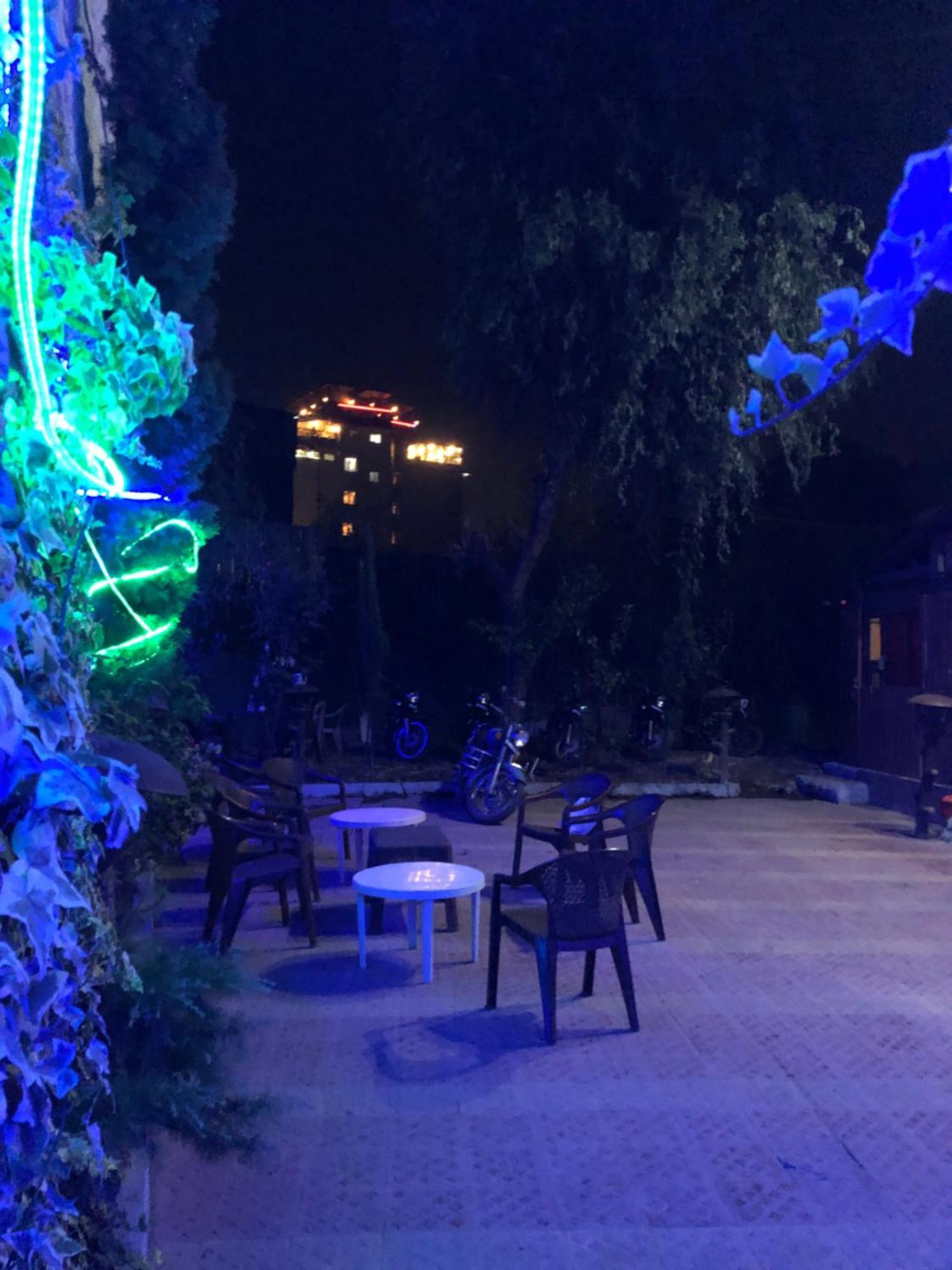 Kashmir Apartment Srinagar (Jammu and Kashmir)