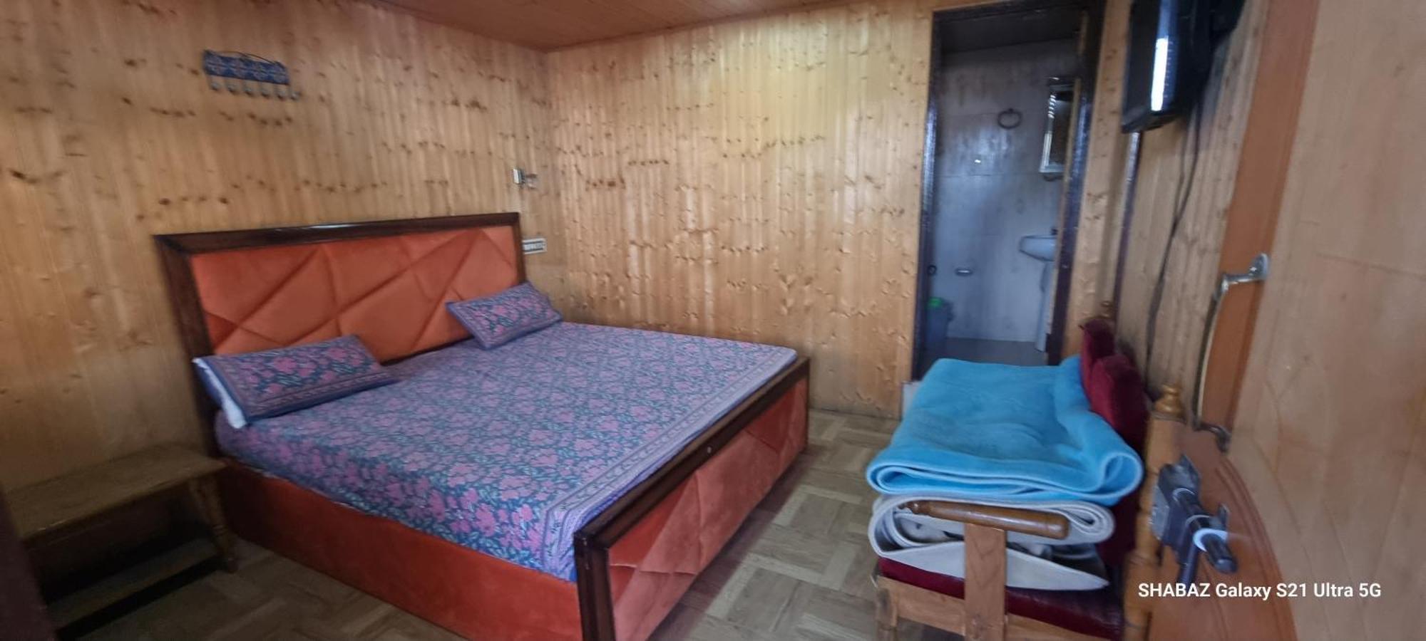 Guest house Sky Fall Srinagar (Jammu and Kashmir)