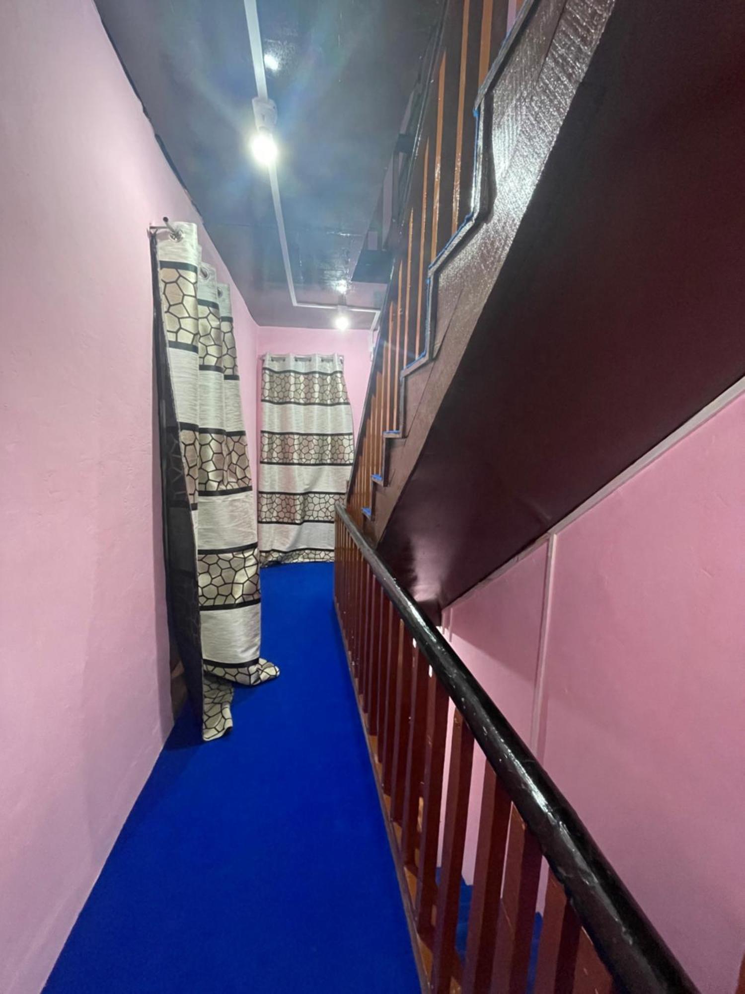 The Qulsum Homestay Srinagar (Jammu and Kashmir)