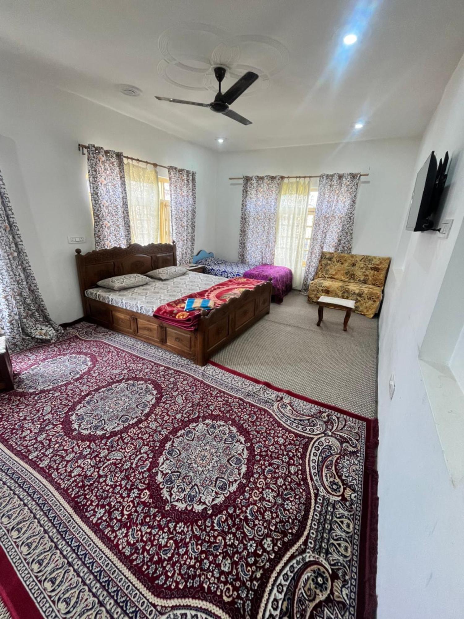 Hotel Shahin Heritage And *
