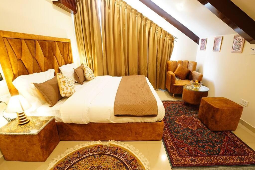 Walisons Spirea 1 Bhk 1 Sofa Bed Apartment Srinagar (Jammu and Kashmir)
