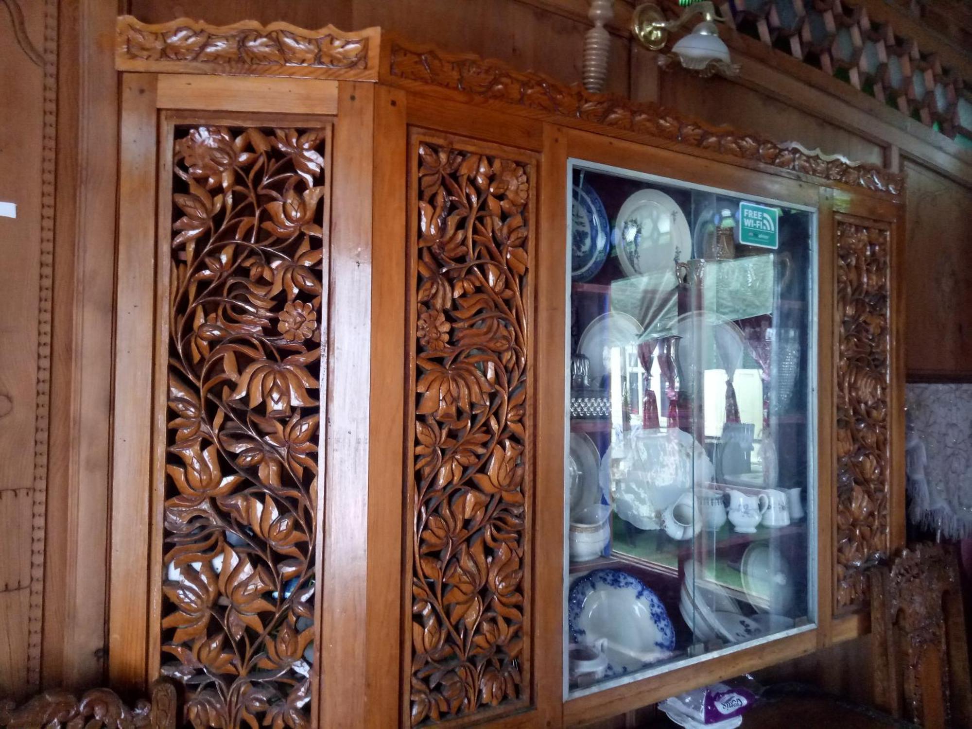 House Boat New Manora Bed & Breakfast Srinagar (Jammu and Kashmir)