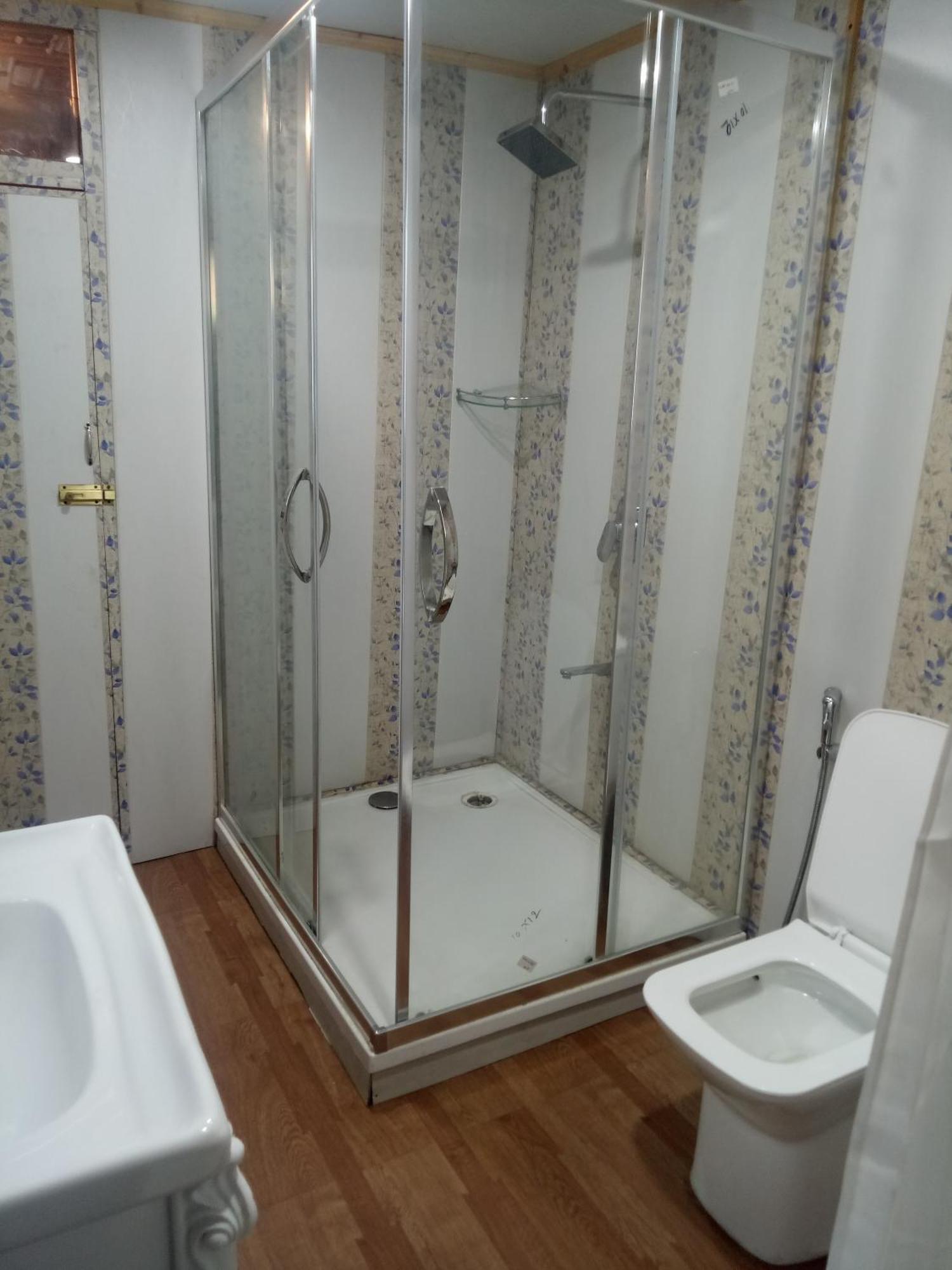 Bed & Breakfast House Boat New Manora 2*