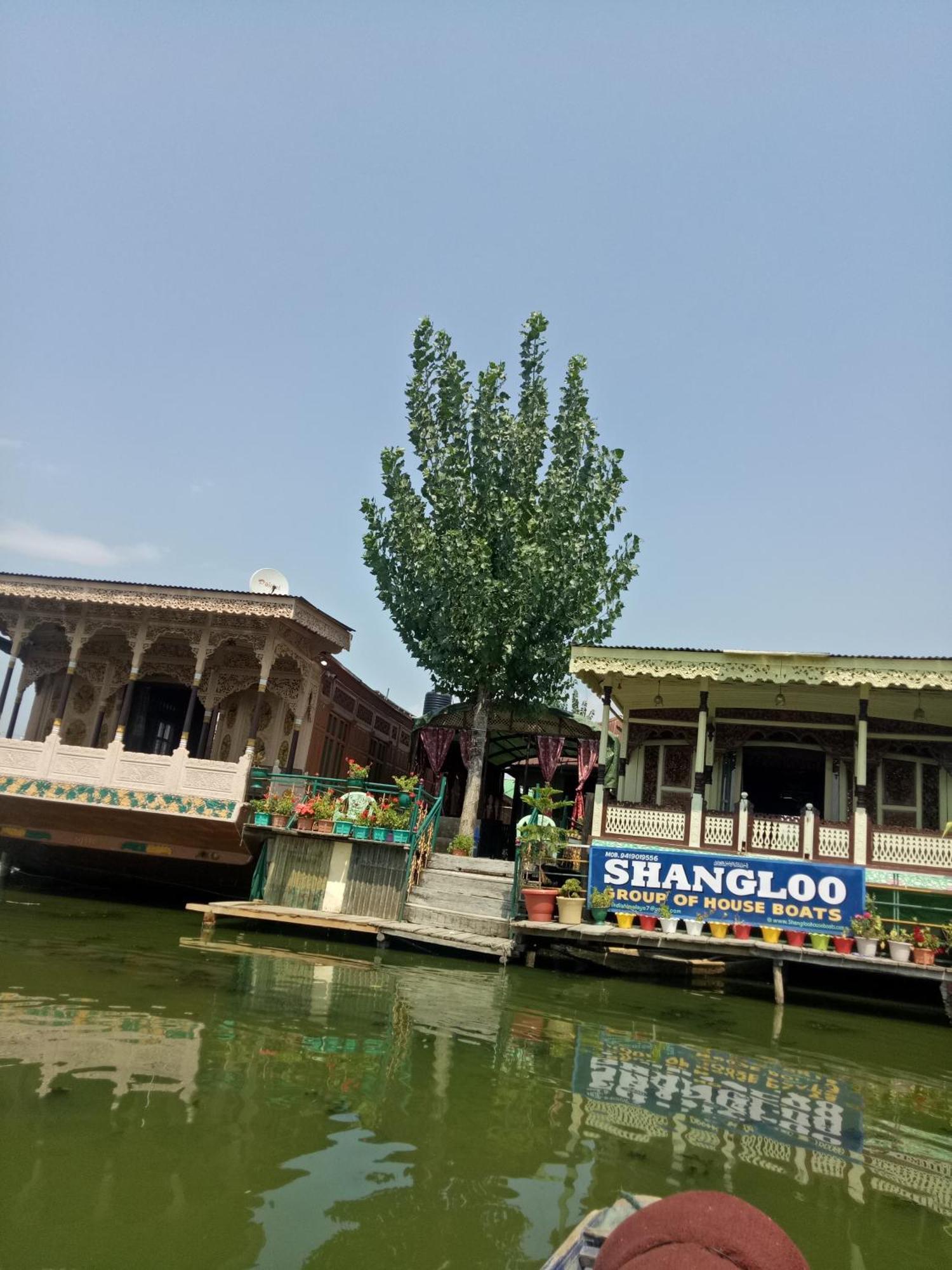 Bed & Breakfast House Boat New Manora
