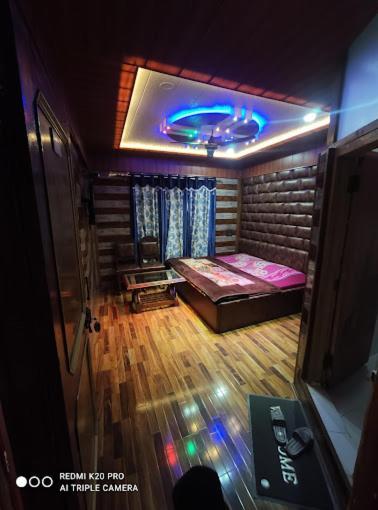 Hotel Parveen 3*