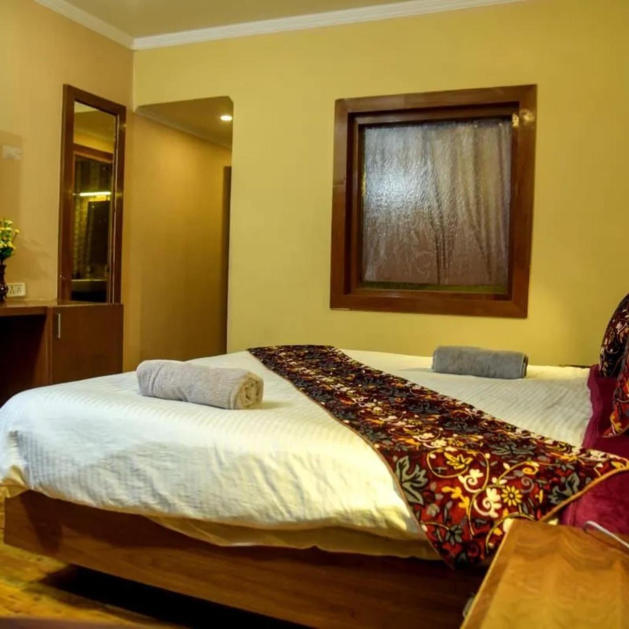 Grand Fortune Hotel Srinagar (Jammu and Kashmir)