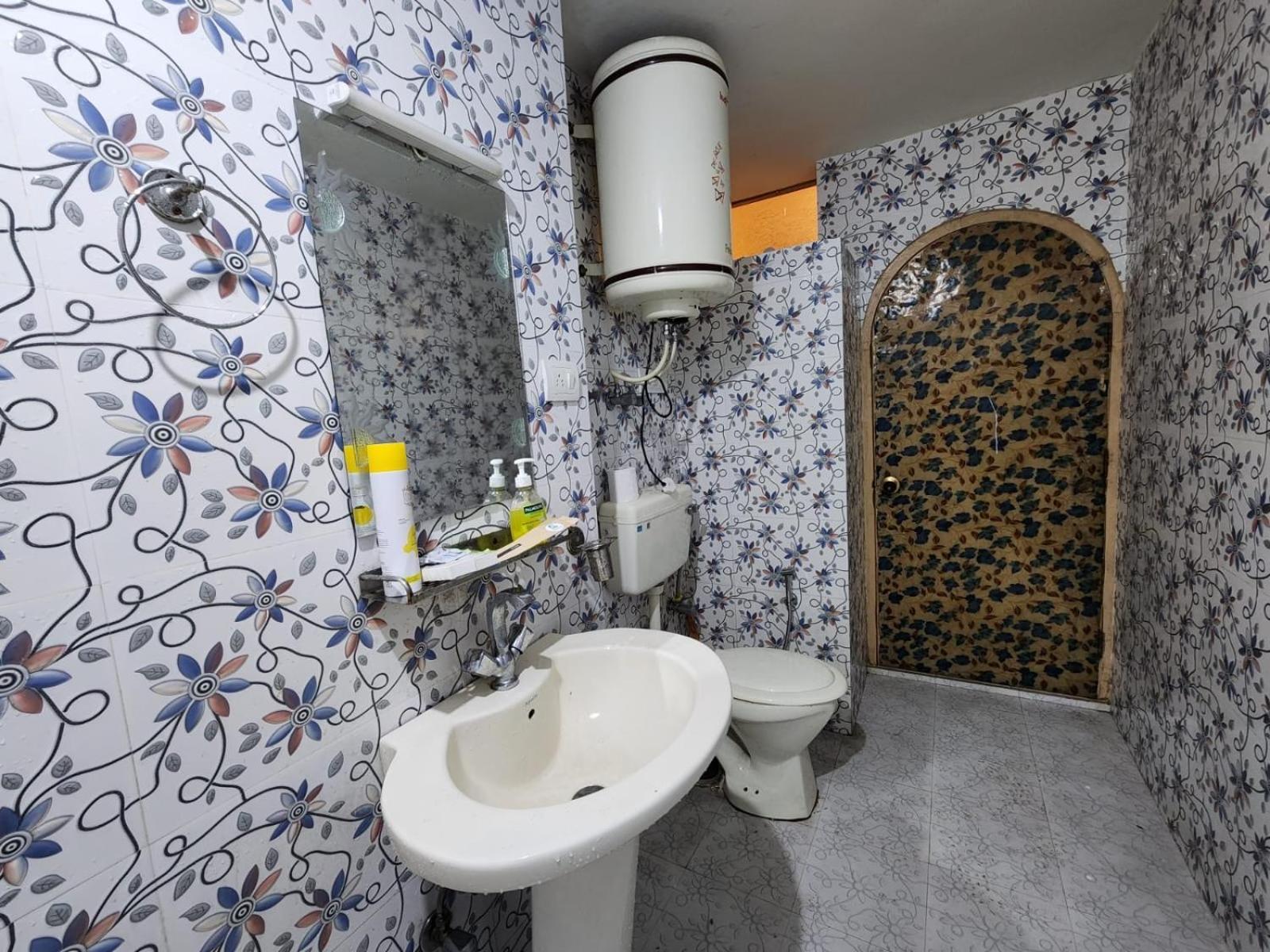 Group Of Hotel Srinagar (Jammu and Kashmir)