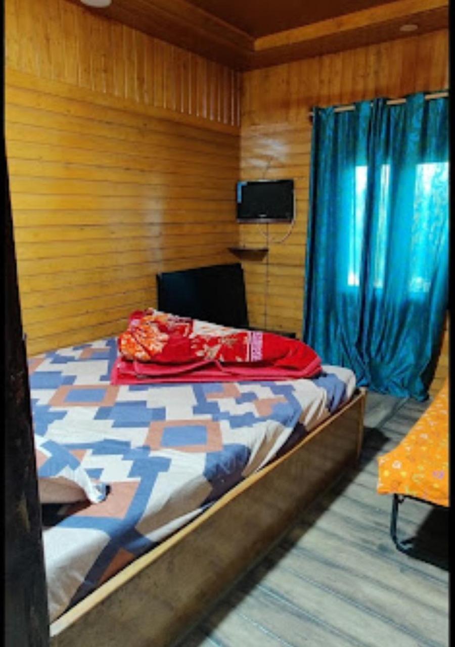 Azhar Hotel