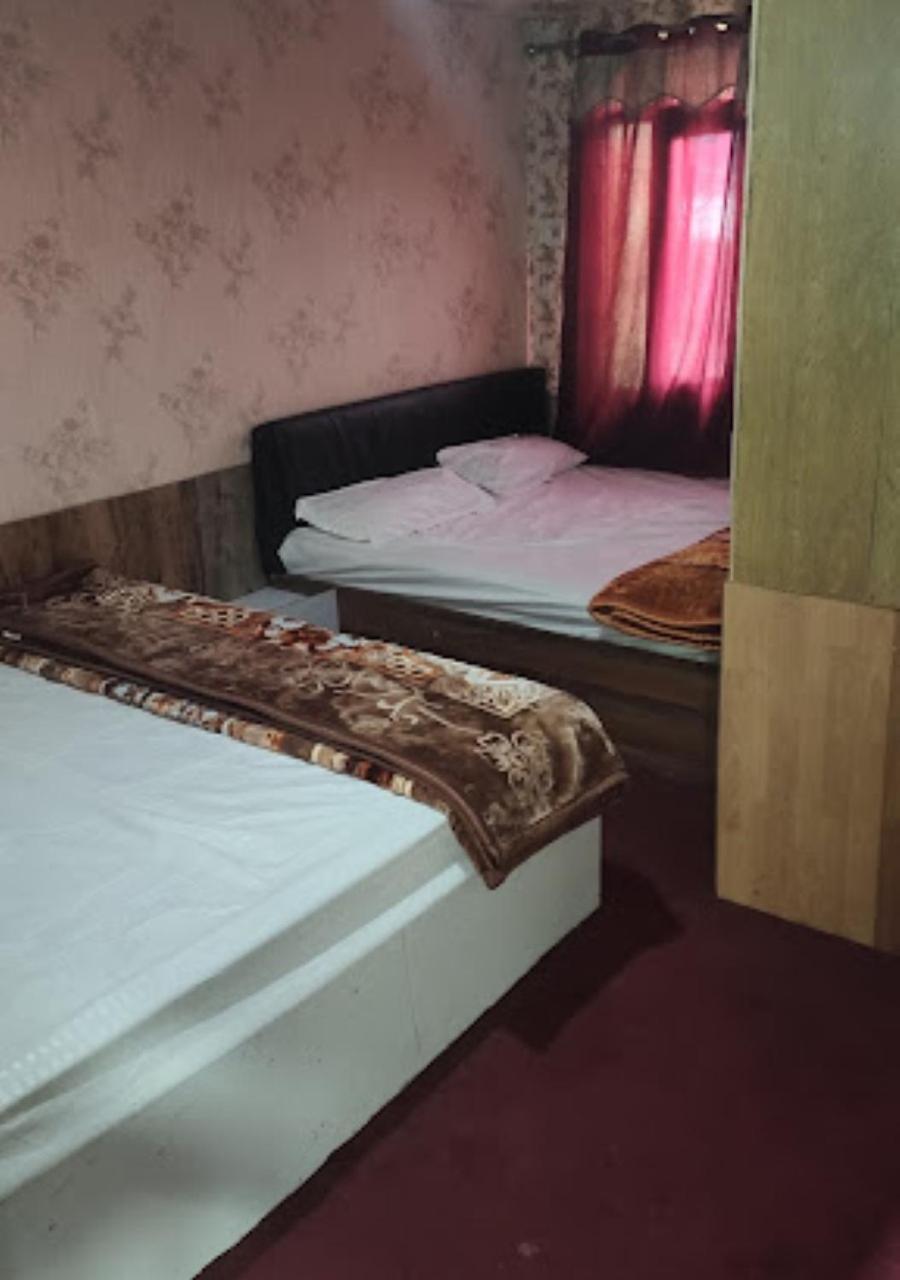 Azhar Hotel