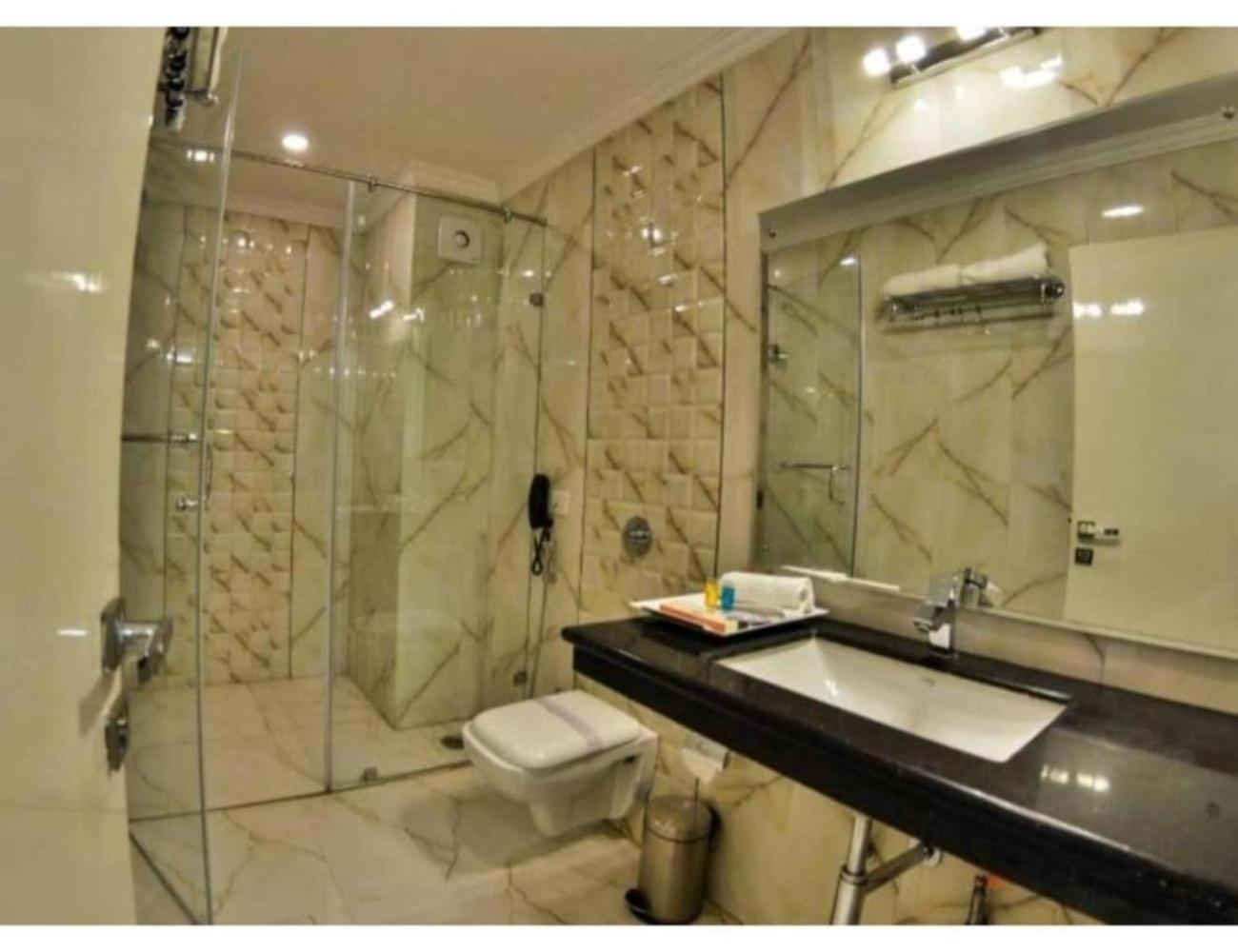 Samci Riviera, Homestay *