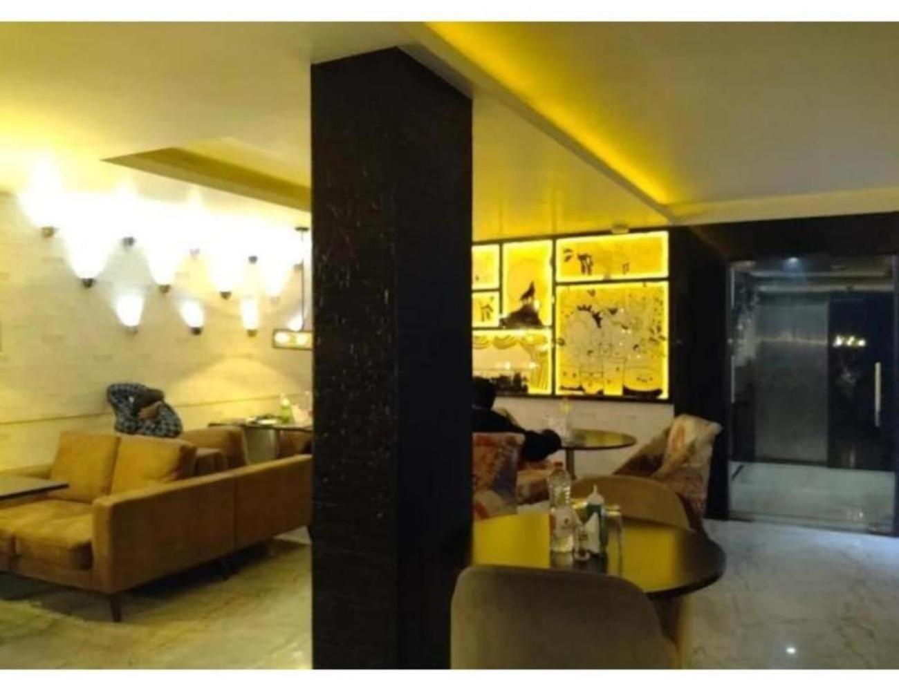 Samci Riviera, Homestay