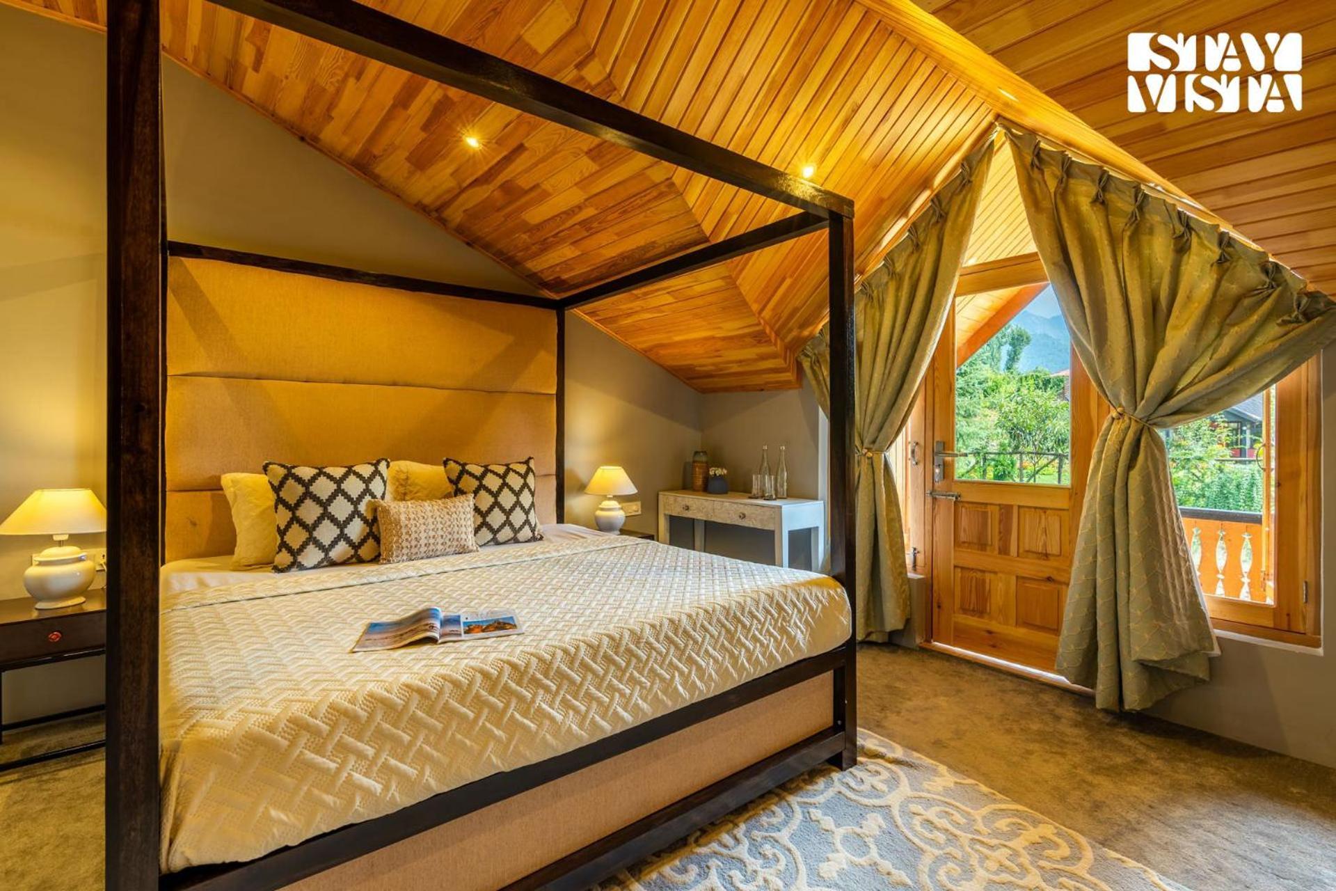 Stayvista At Alpha And Peek A Boo With Lawn, Bbq, Aframe And Bonfire Villa *