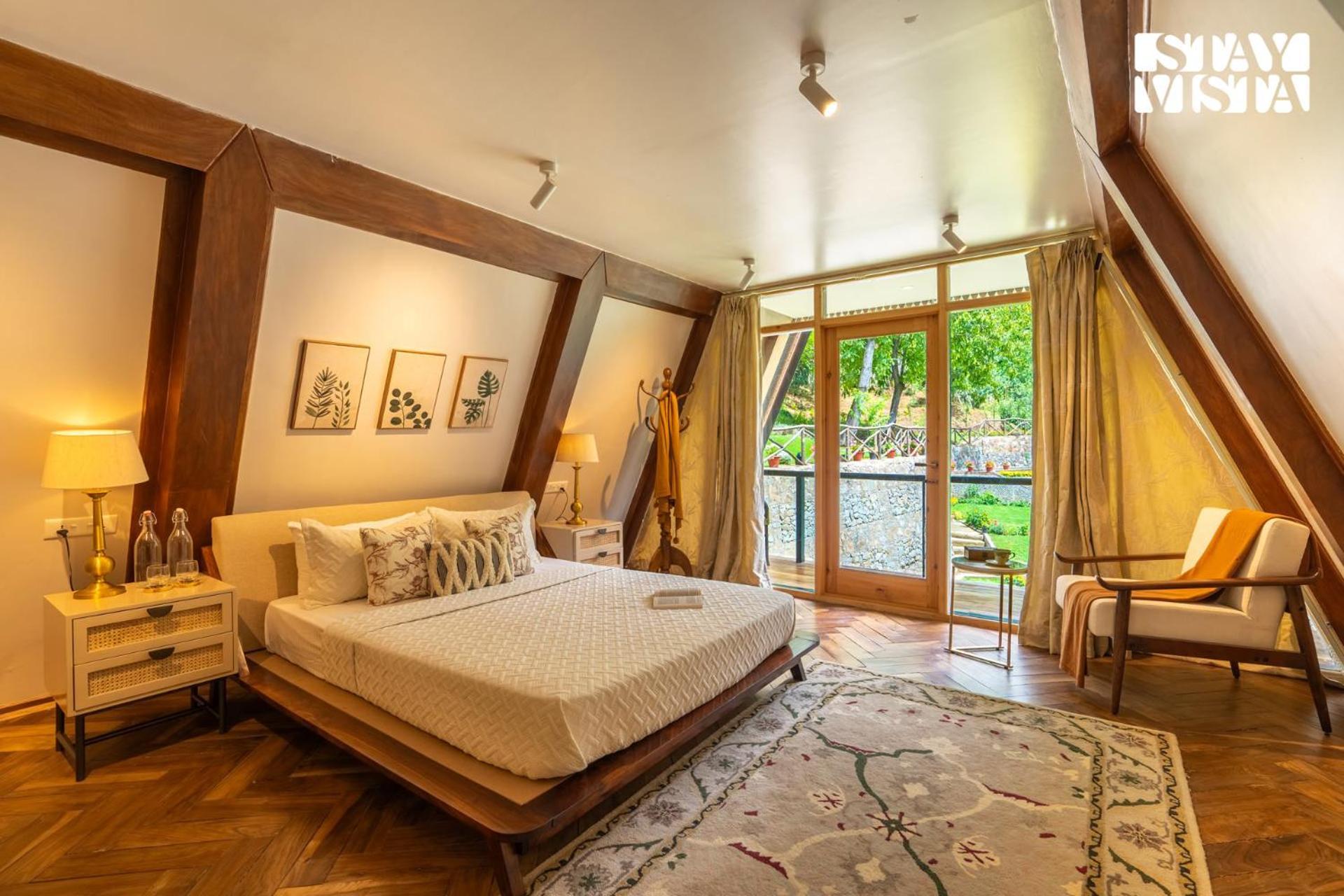 Villa Stayvista At Alpha And Peek A Boo With Lawn, Bbq, Aframe And Bonfire