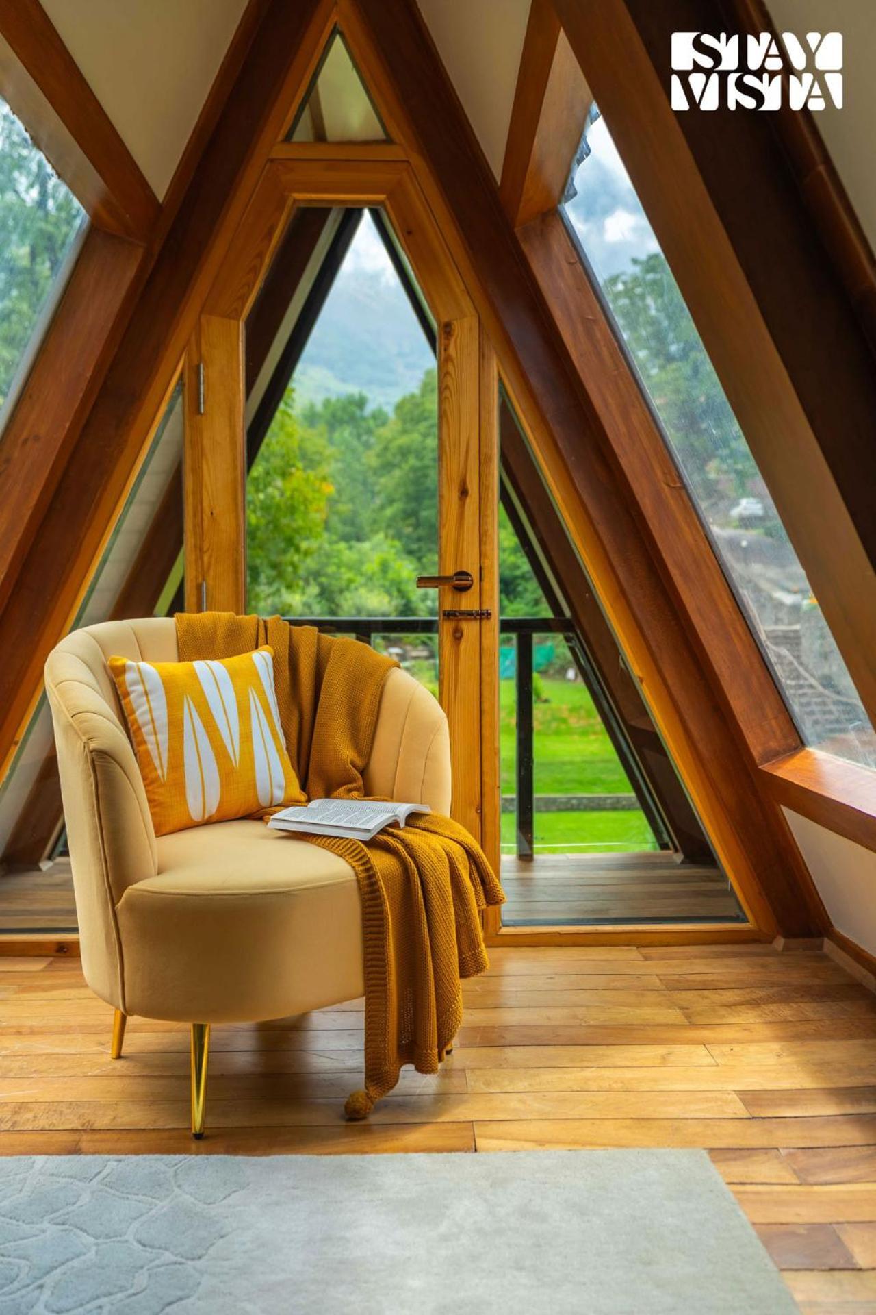 Villa Stayvista At Alpha And Peek A Boo With Lawn, Bbq, Aframe And Bonfire *