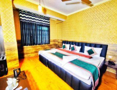Darussalam Restaurant And 3* Srinagar (Jammu and Kashmir)