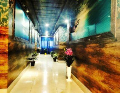 Hotel Darussalam Restaurant And Srinagar (Jammu and Kashmir)