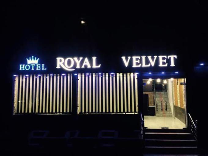 Royal Velvet