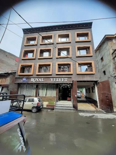 Royal Velvet Hotel