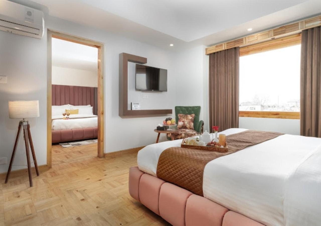 Grand Mir International, Srinagar (Jammu and Kashmir)