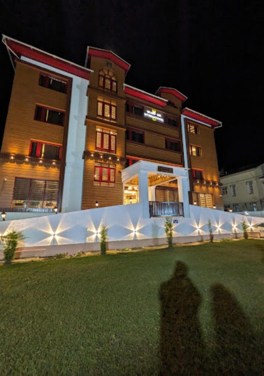 Hotel Grand Mir International,