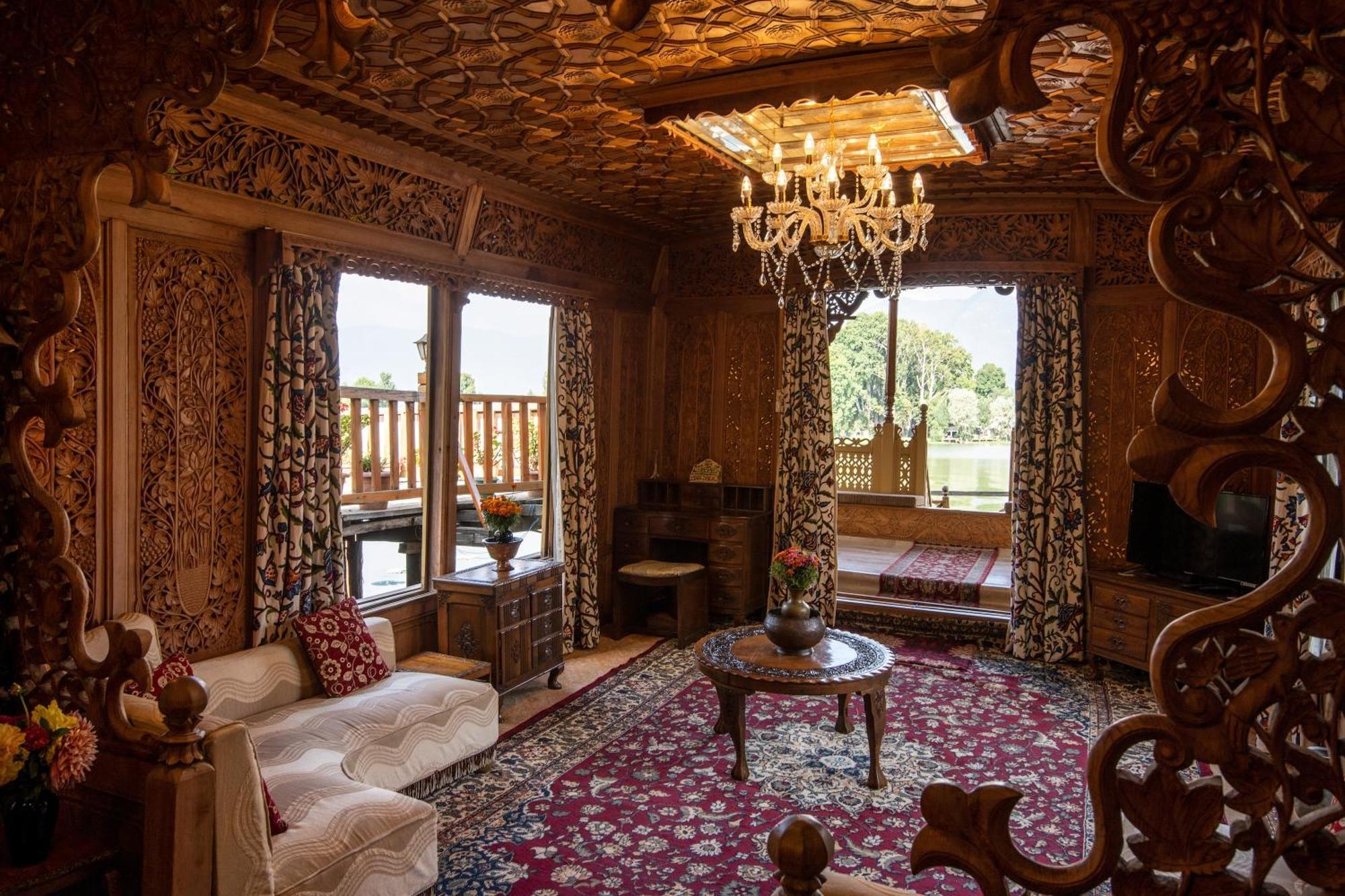 Botel Mascot Houseboats 5*