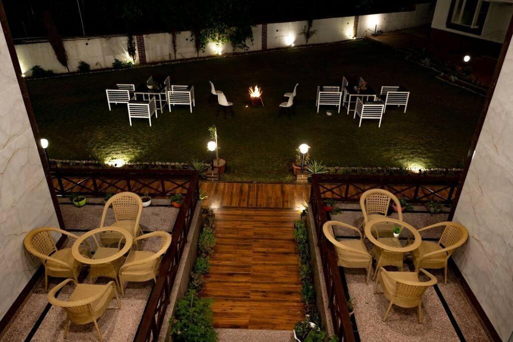 Walisons Spirea 3 Bhk B1 *