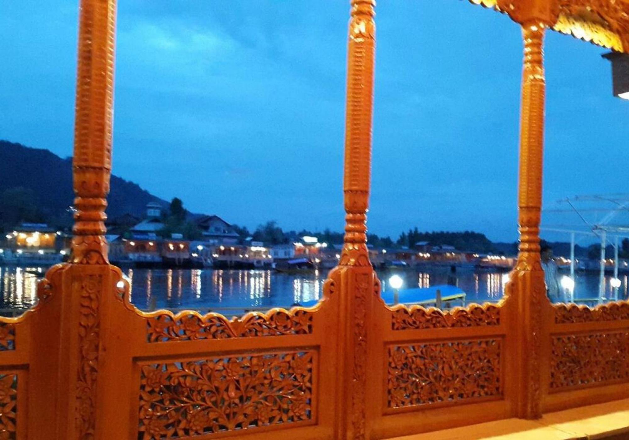 The Heritage Group Of Houseboats 4*