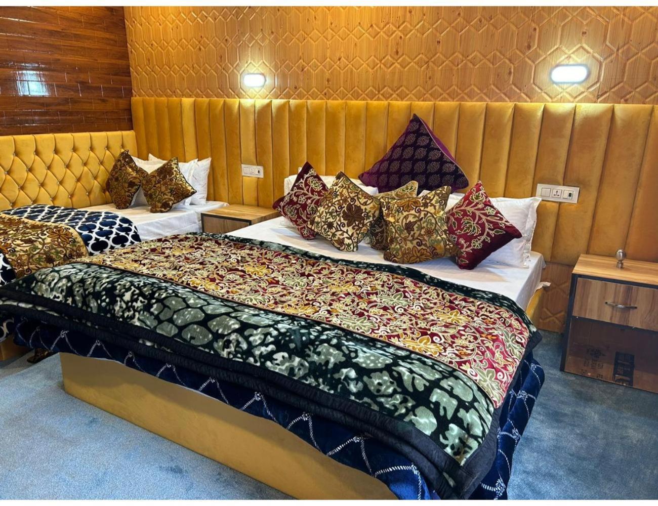 Jigar Heritage ,srinagar Homestay *