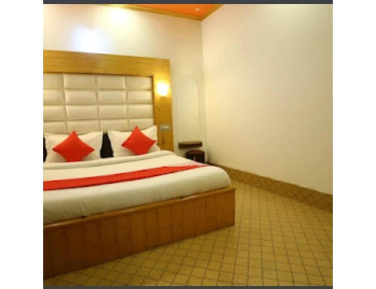 Grand , Homestay *