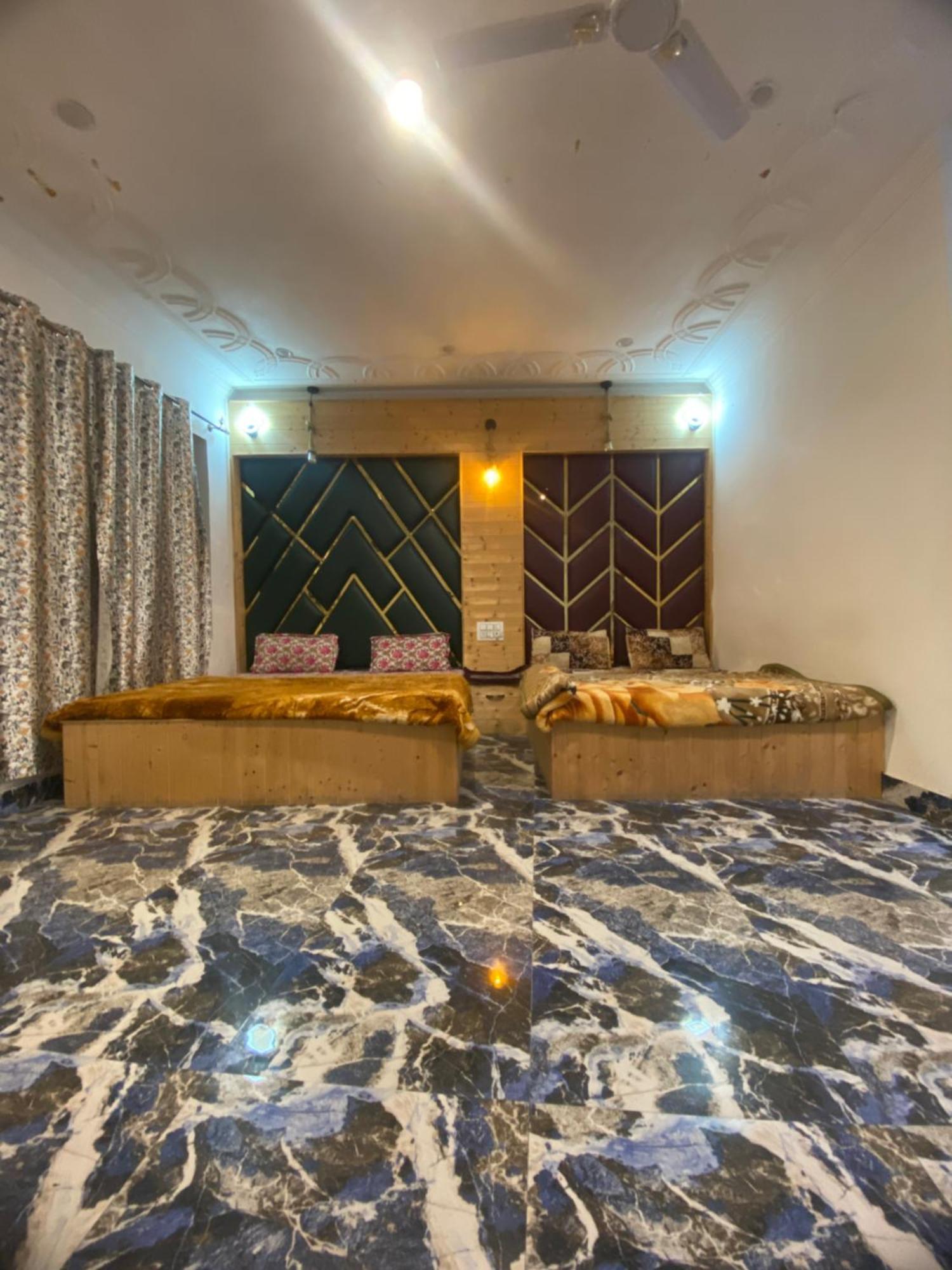 Sheikh Guest house *