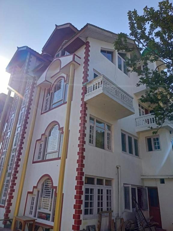 Apartment O The Ayra Homestay Srinagar (Jammu and Kashmir)